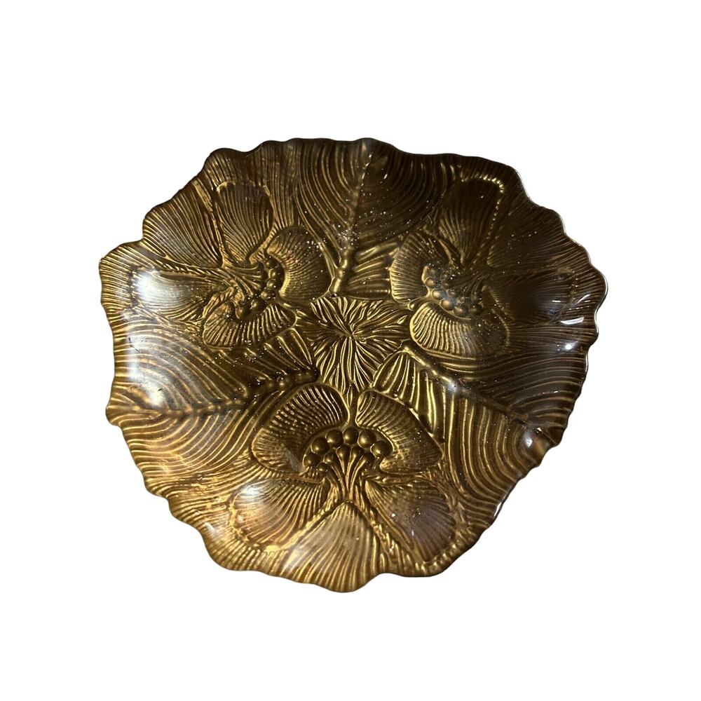 Gold Decorative Play